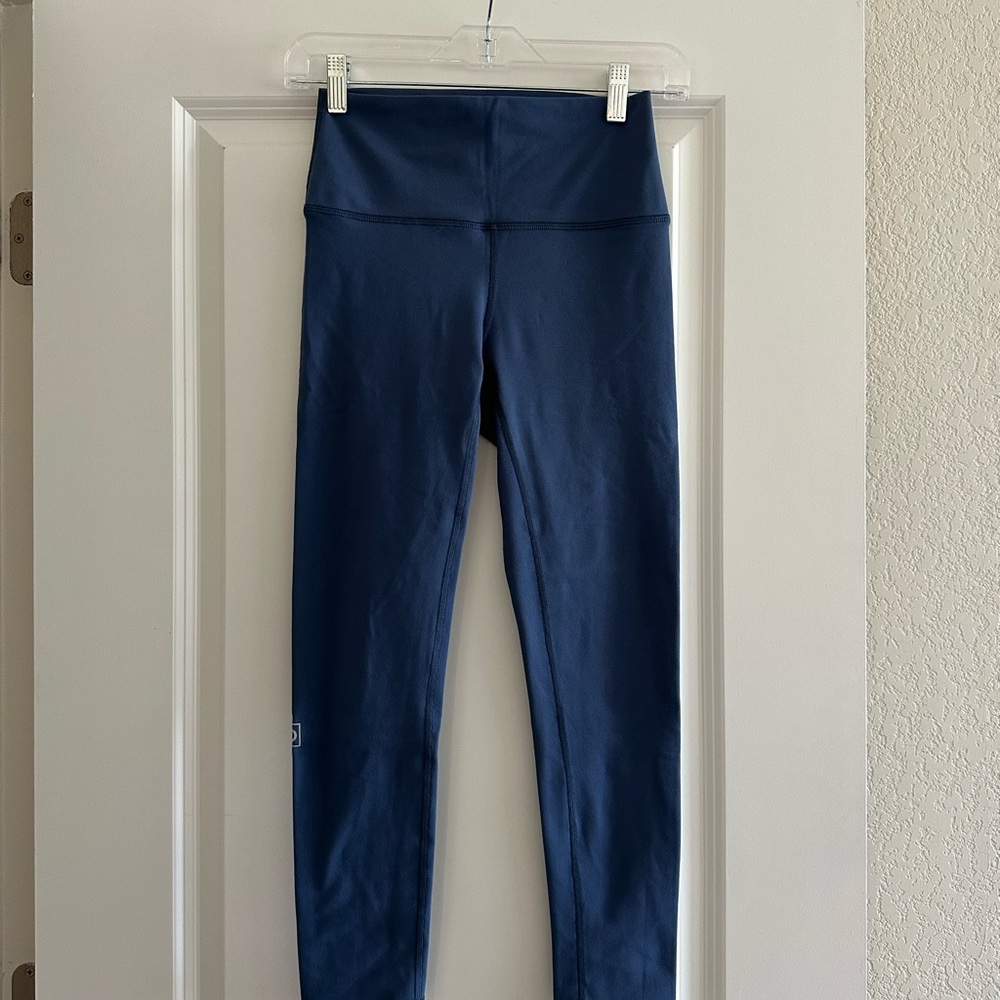 Fleo El Toro Deep Blue Leggings